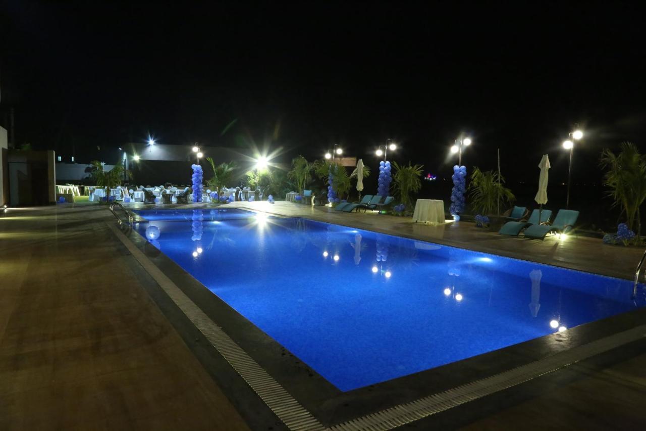 מלון The Fern Residency Mundra מראה חיצוני תמונה