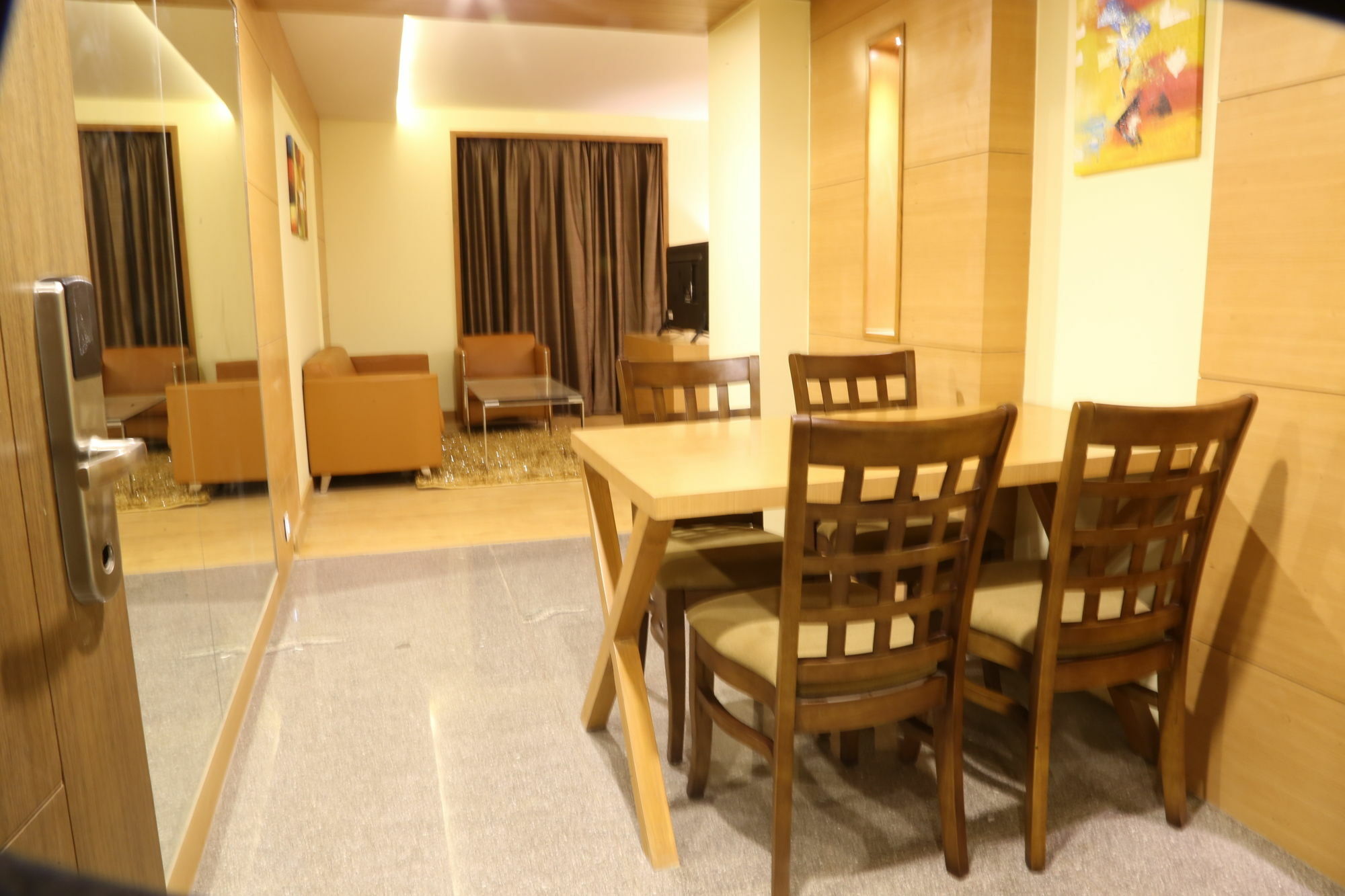 מלון The Fern Residency Mundra מראה חיצוני תמונה