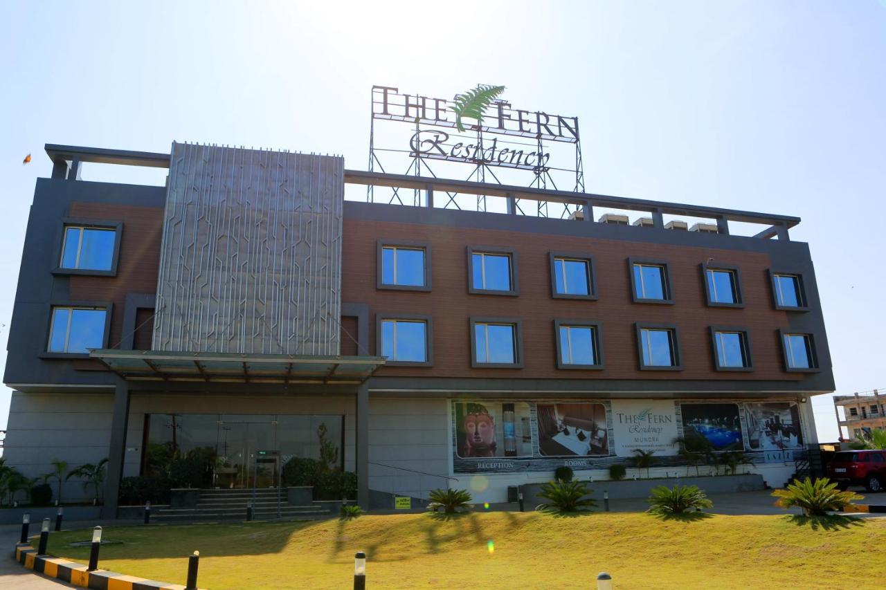 מלון The Fern Residency Mundra מראה חיצוני תמונה
